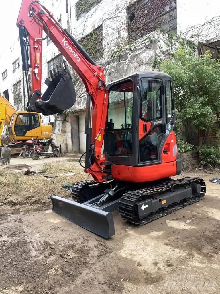Kubota U35 Mini excavators < 7t