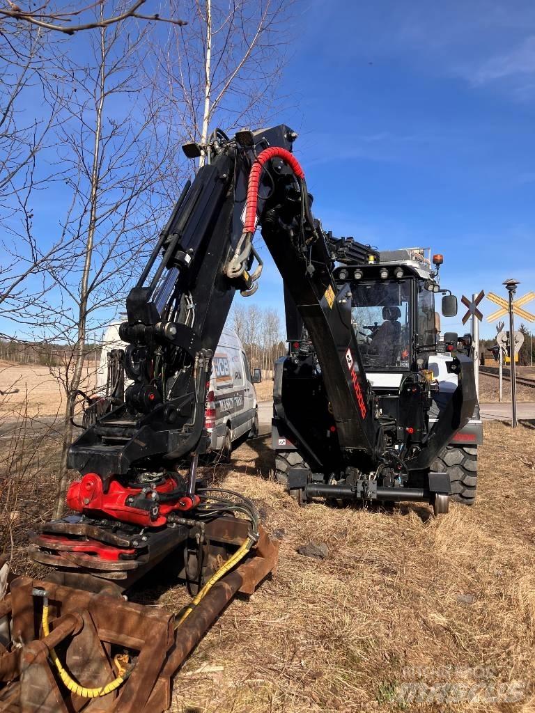 Huddig 1370 T TLB's