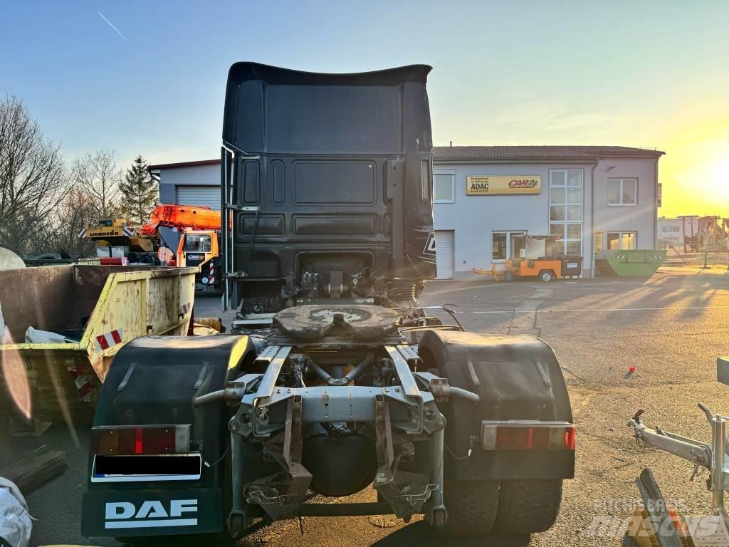 DAF XF 95.430 Truck Tractor Units