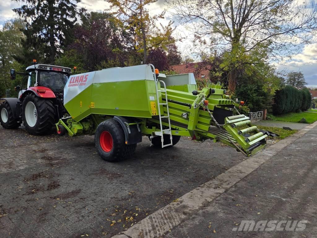 CLAAS Quandrant 2200 Square balers