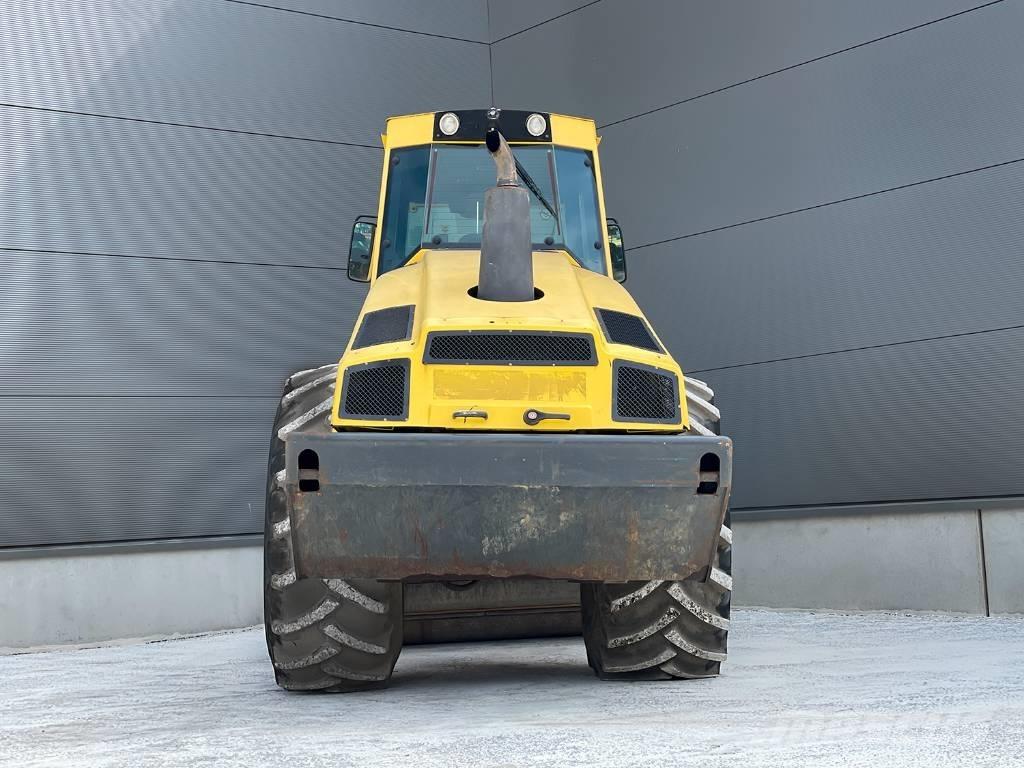 Bomag BW 213 DH-4 Single drum rollers
