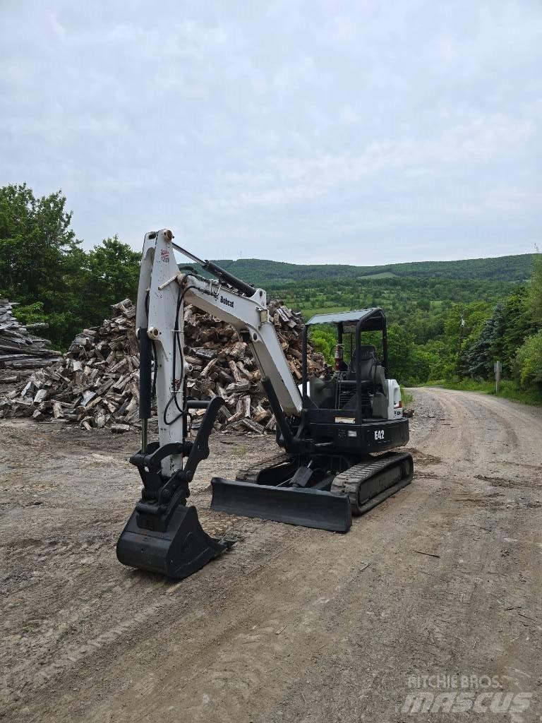 Bobcat E 42 Mini excavators < 7t