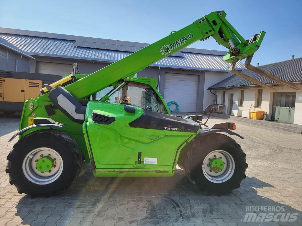 Merlo TF33.7 Multi purpose loaders