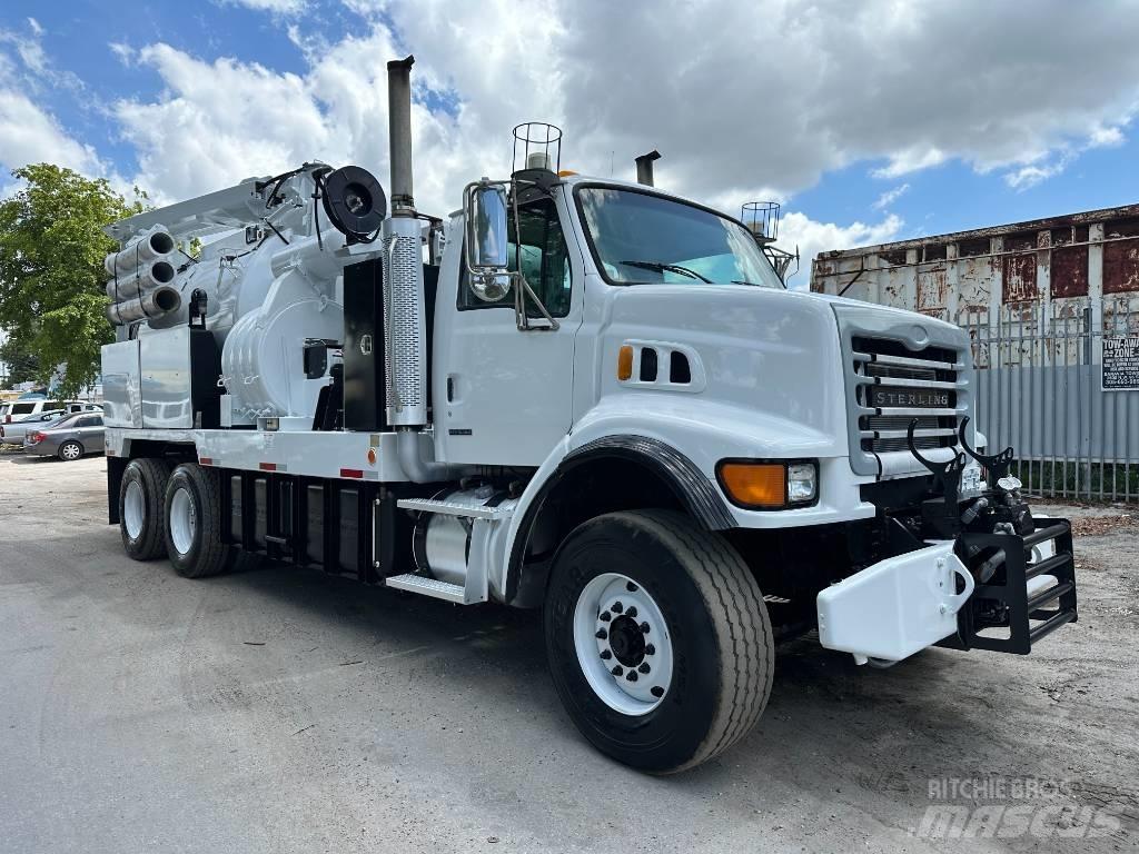 Sterling L 7501 Sewage disposal Trucks