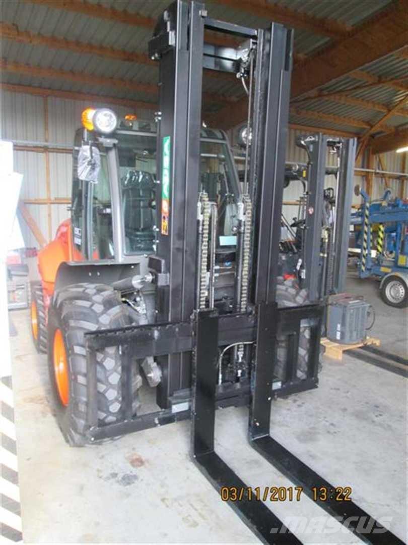 Ausa C500 HX4 Rough terrain truck