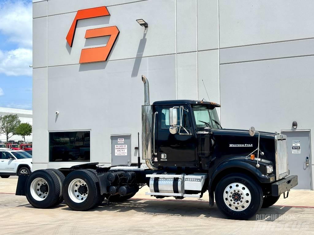 Western Star 4900 Truck Tractor Units