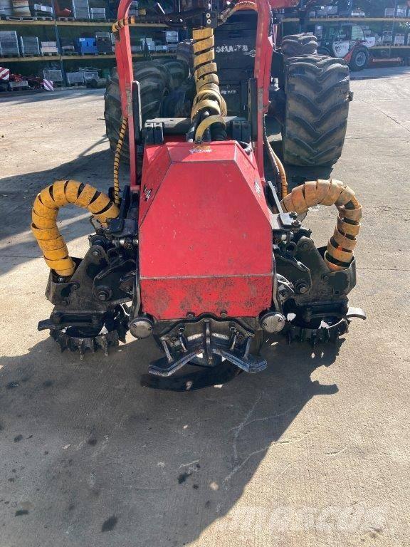 Komatsu C 144 Harvesters