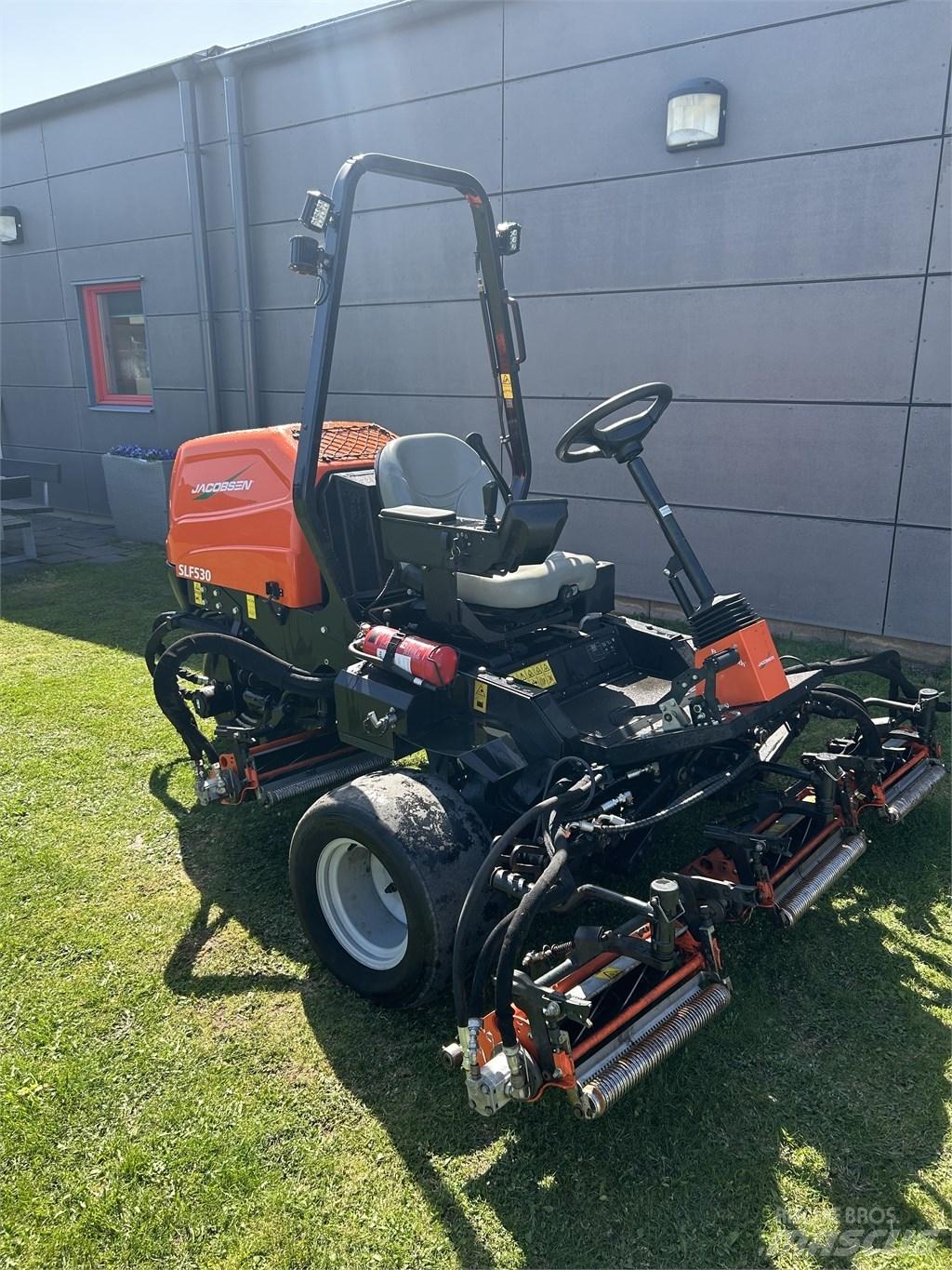 Jacobsen *SÅLD* SLF530 Fairway mowers