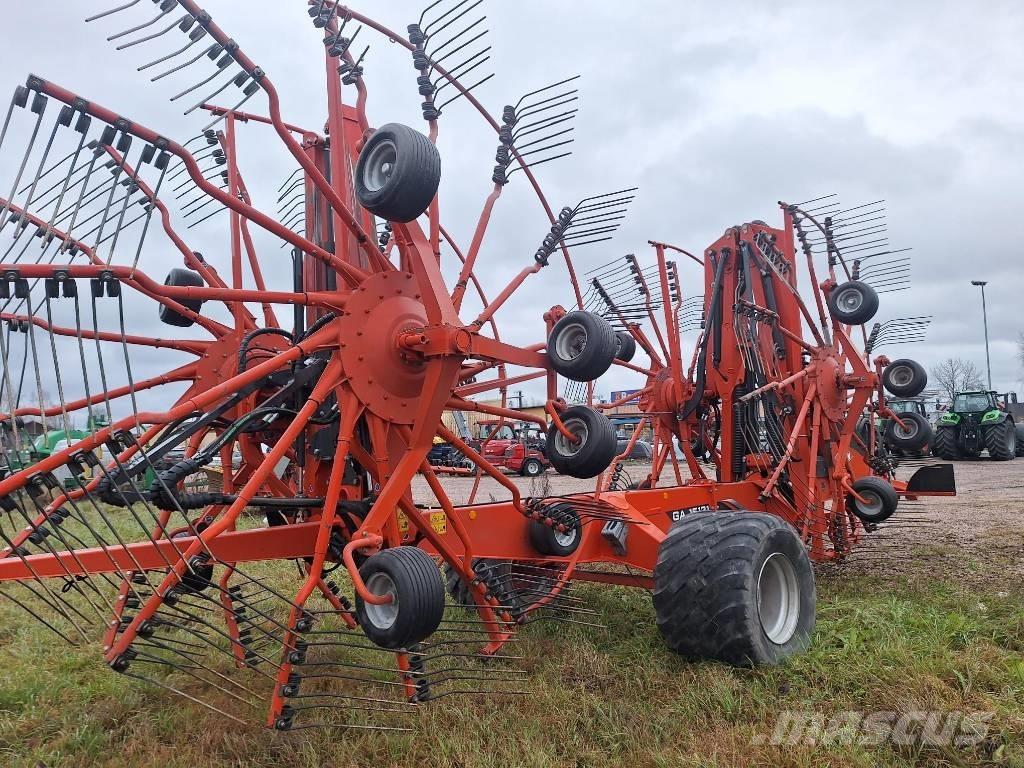 Kuhn GA 15131 Windrowers