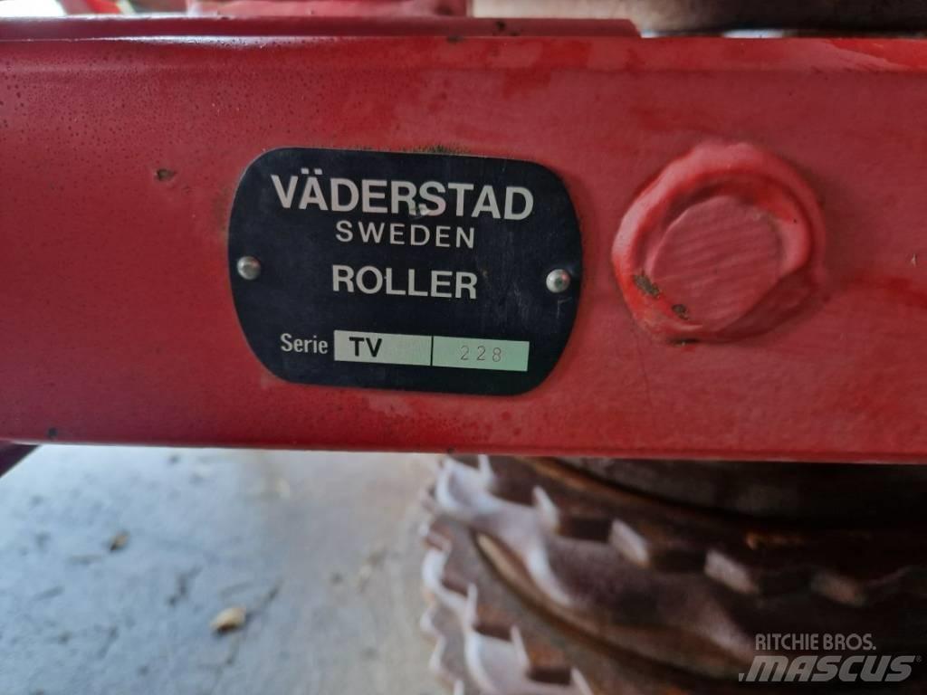 Väderstad VÄLT Farming rollers