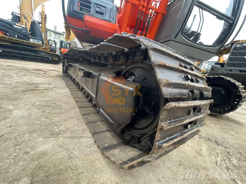 Hitachi EX 120 Crawler excavators
