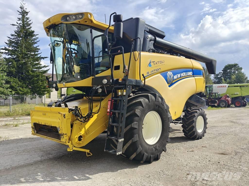 New Holland CX 6090 Combine harvesters