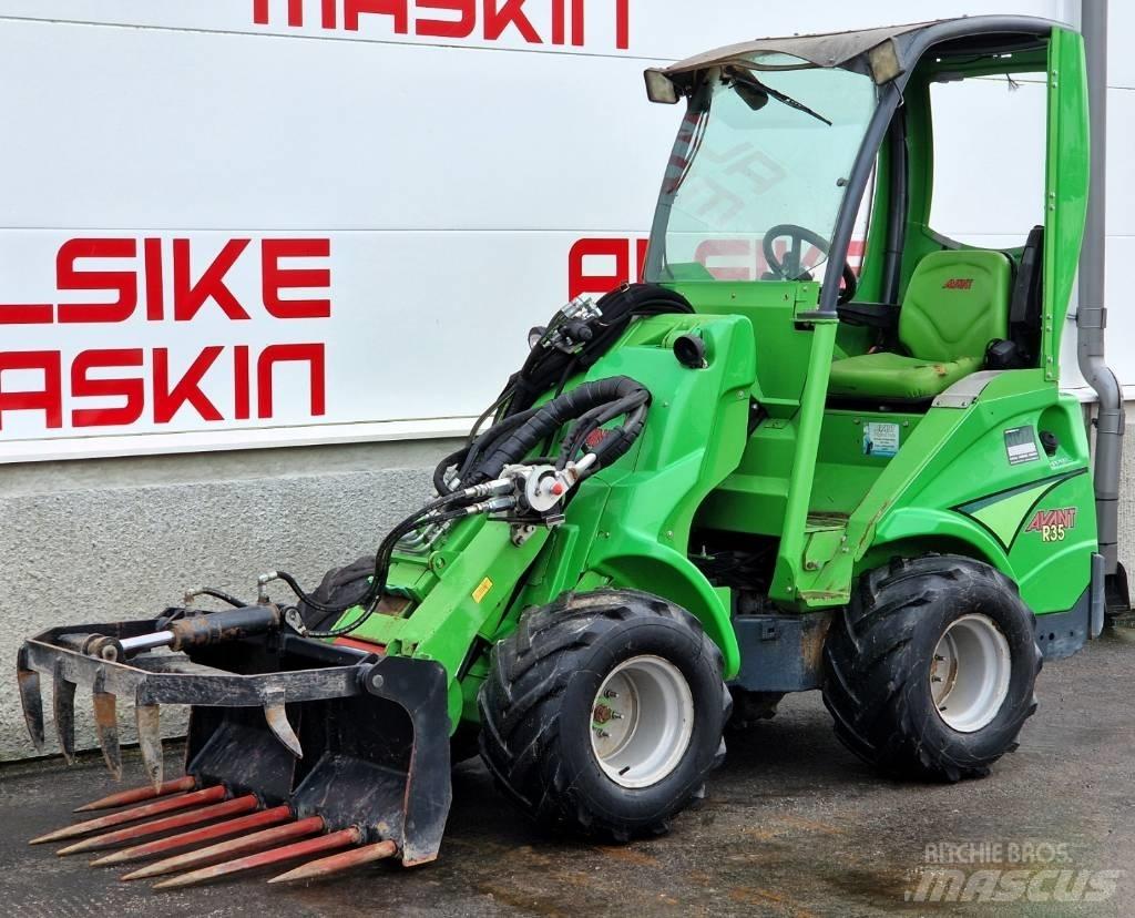 Avant R 35 Mini loaders