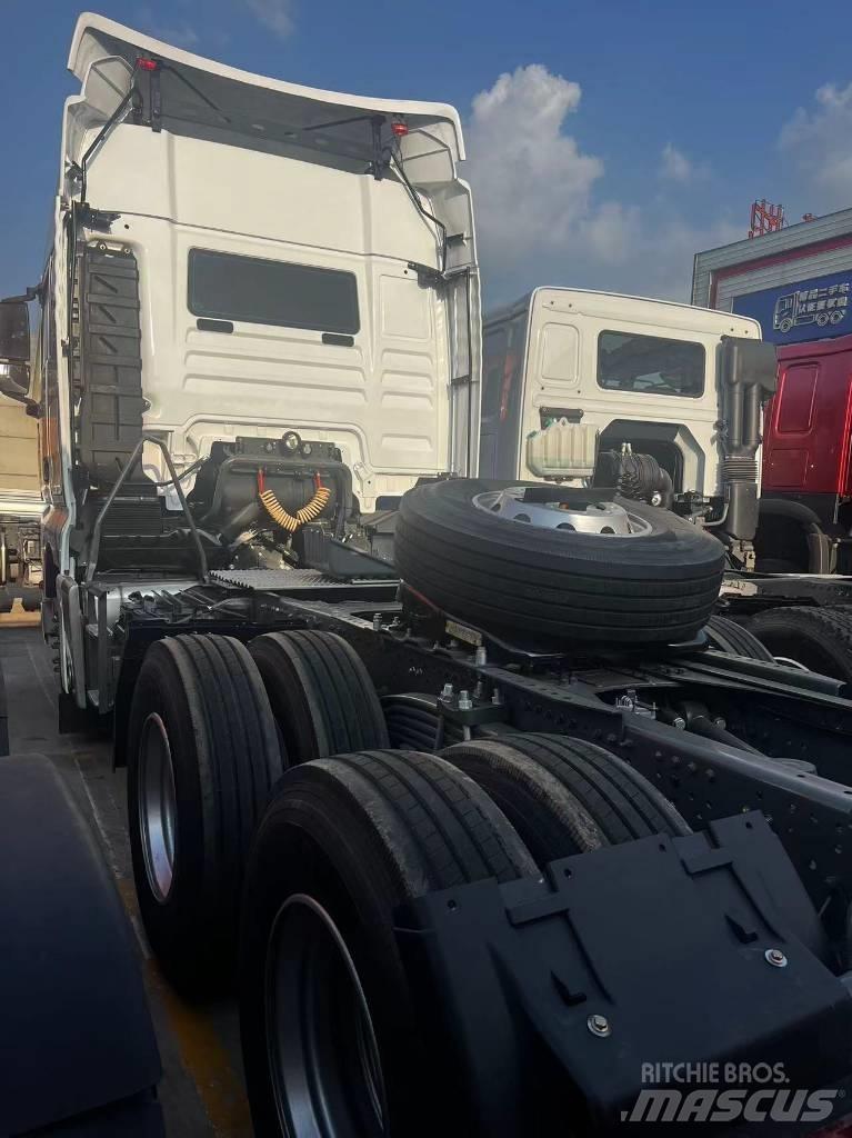 Howo C7H Truck Tractor Units