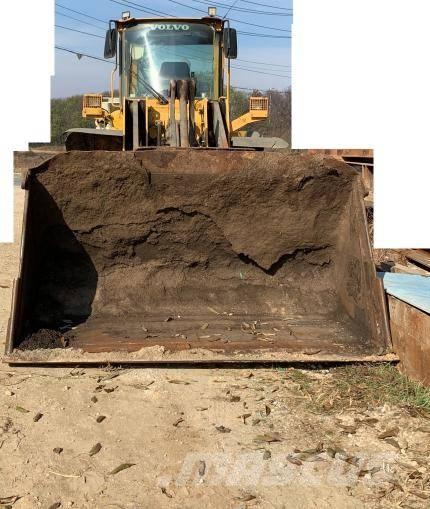 Volvo L 120 E Wheel loaders