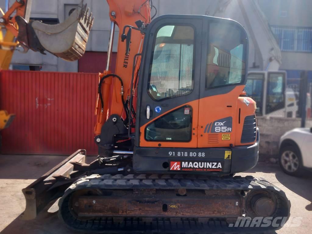 Doosan DX 85 R-3 Midi excavators  7t - 12t