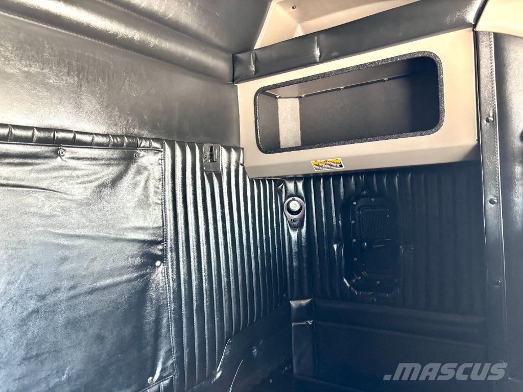 Kenworth T 800 Truck Tractor Units