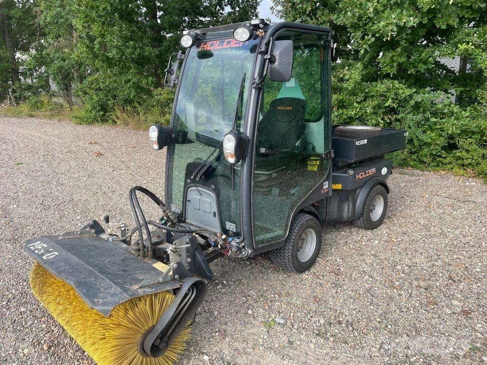Holder X 30 Compact tractors