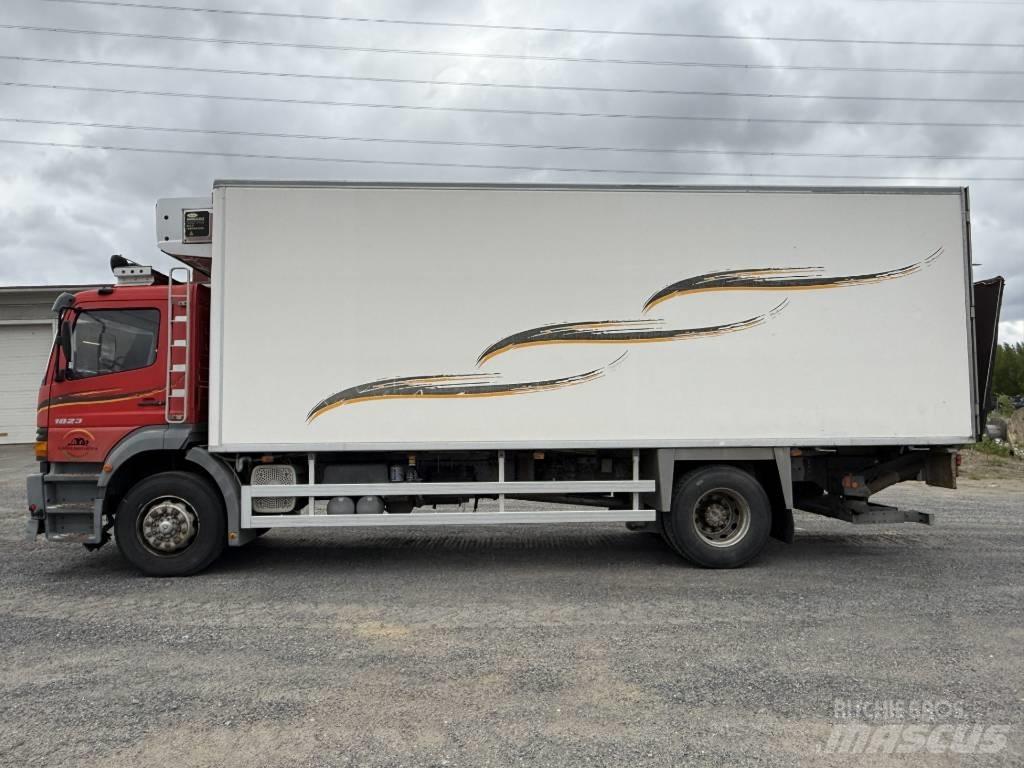 Mercedes-Benz 1823 Van Body Trucks