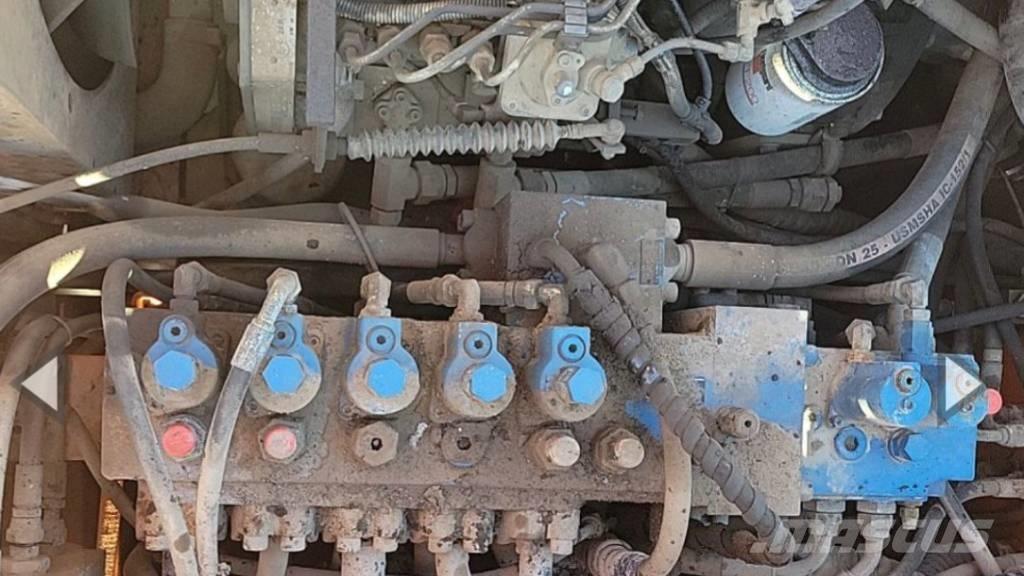 Hitachi EX 135 W Wheeled excavators