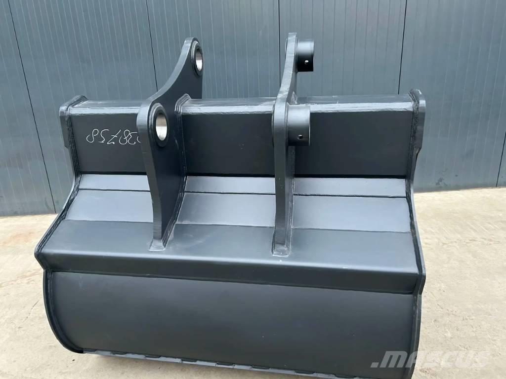 Hitachi ZX350 1.60m Buckets