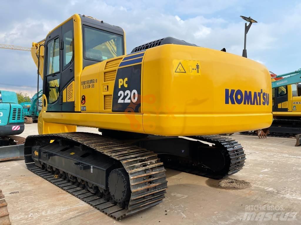 Komatsu PC 220-8 Crawler excavators