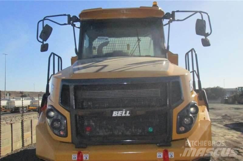 Bell B30E Articulated Haulers