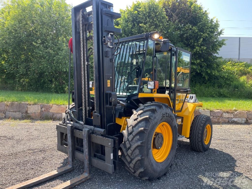 JCB 940-2 T4 Rough terrain truck