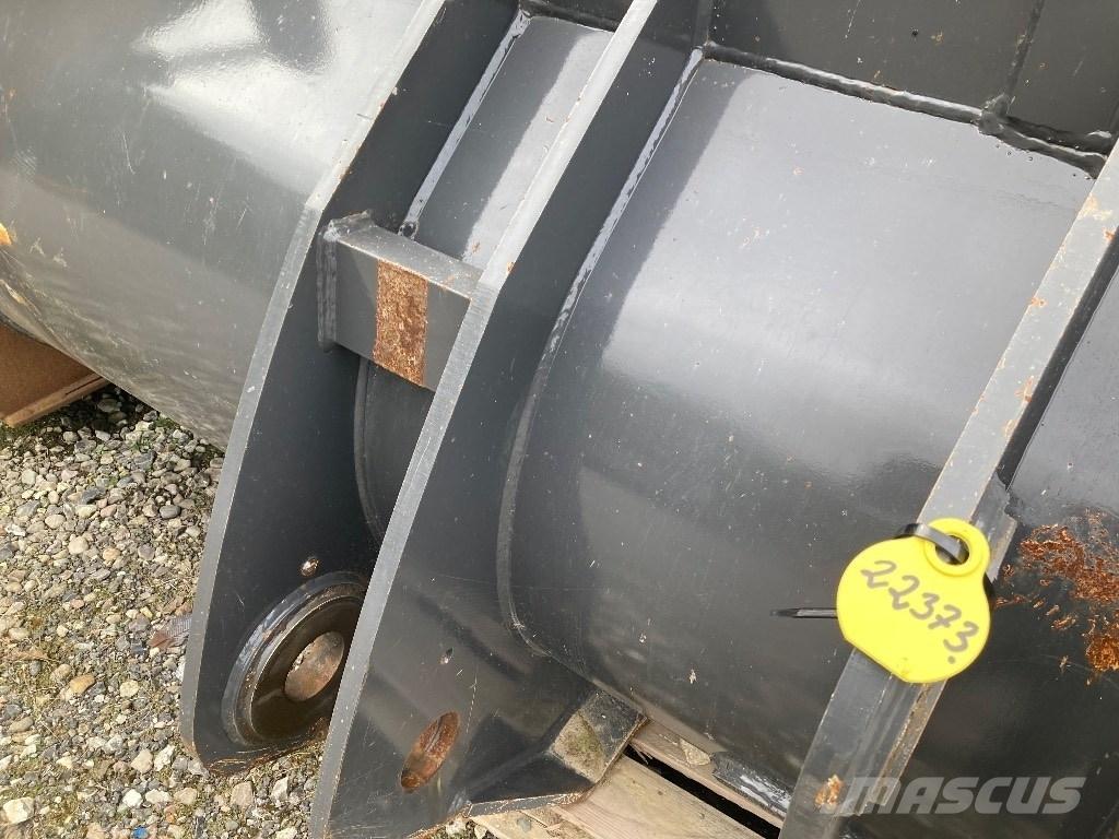 CASE 821 Skovl Wheel loaders