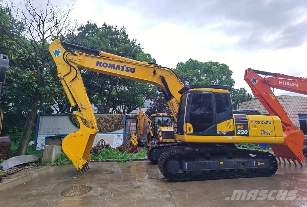 Komatsu PC 220-7 Crawler excavators