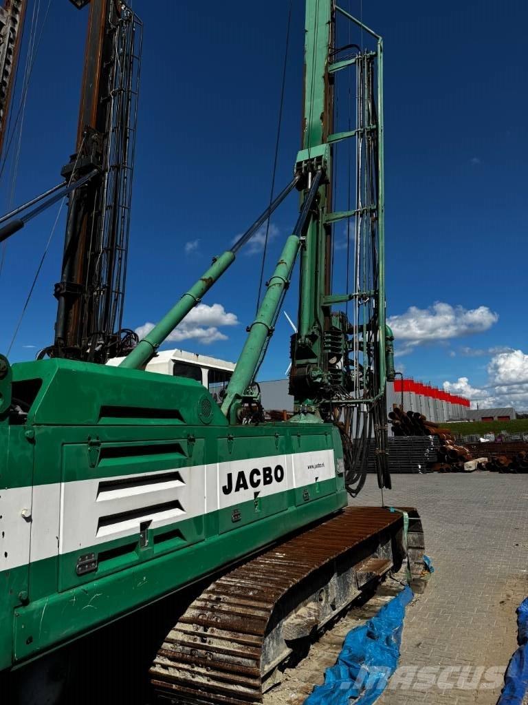 CMV TH7-25 Mobile drill rig trucks