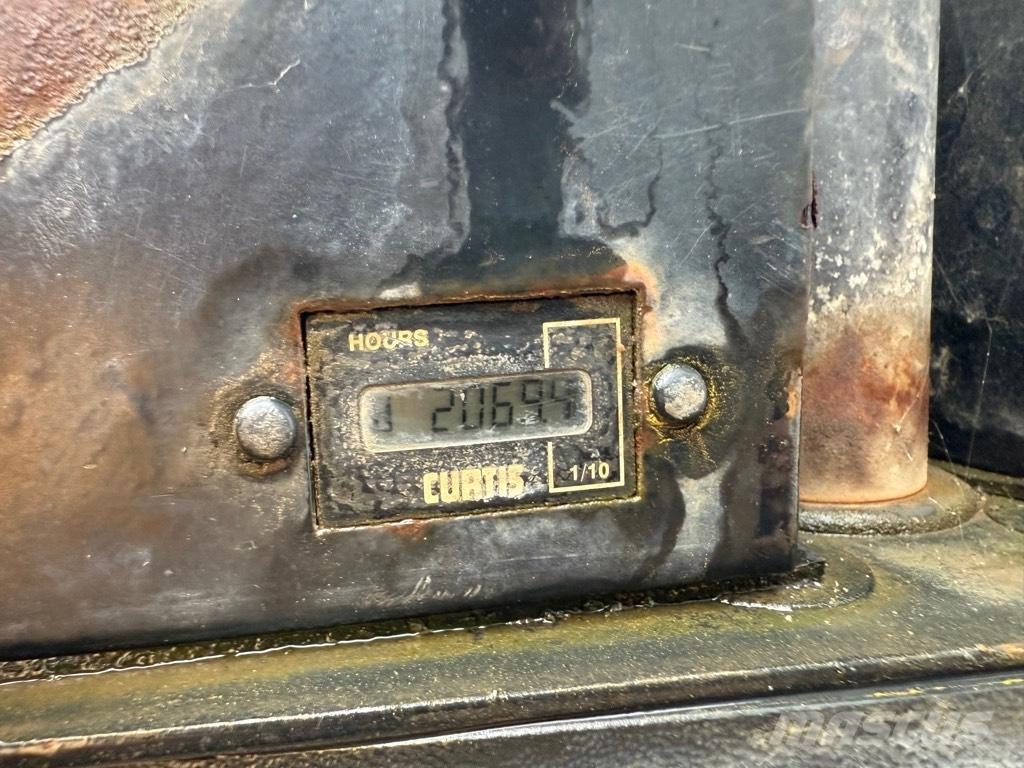 Mecalac TA 3 S Site dumpers