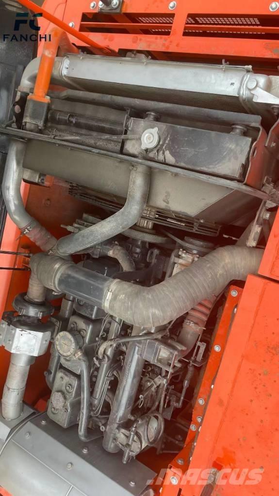 Doosan DX 300 LC Midi excavators  7t - 12t