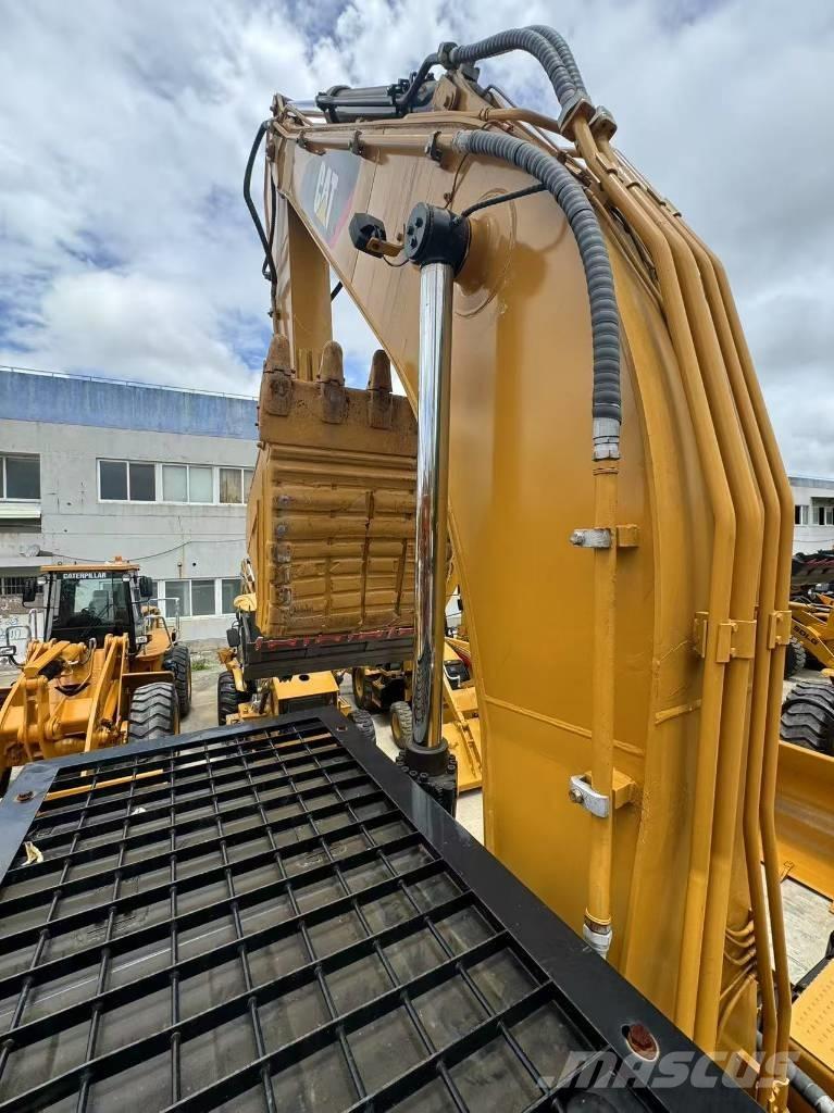 CAT 325 D L Crawler excavators