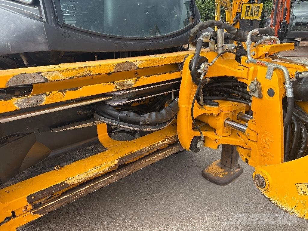 JCB 3CX TLB's