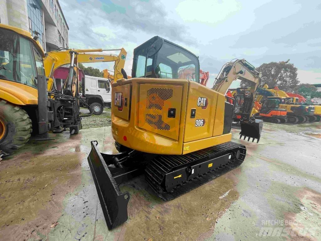 CAT 306 Mini excavators < 7t