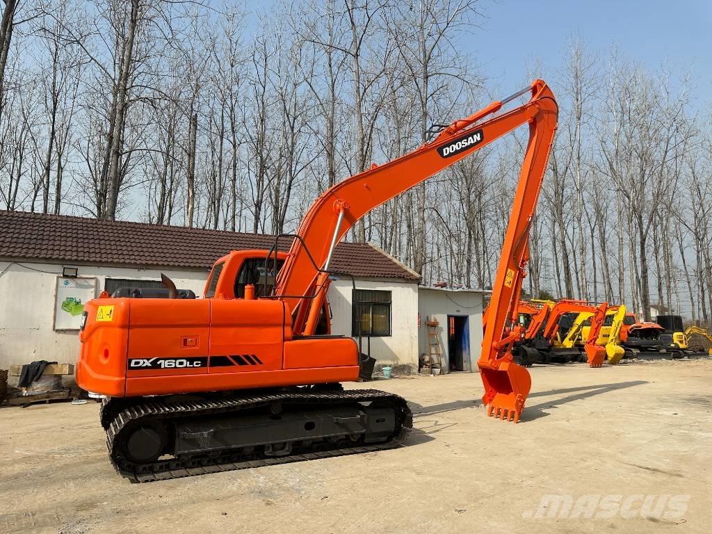 Doosan DX160LC Crawler excavators