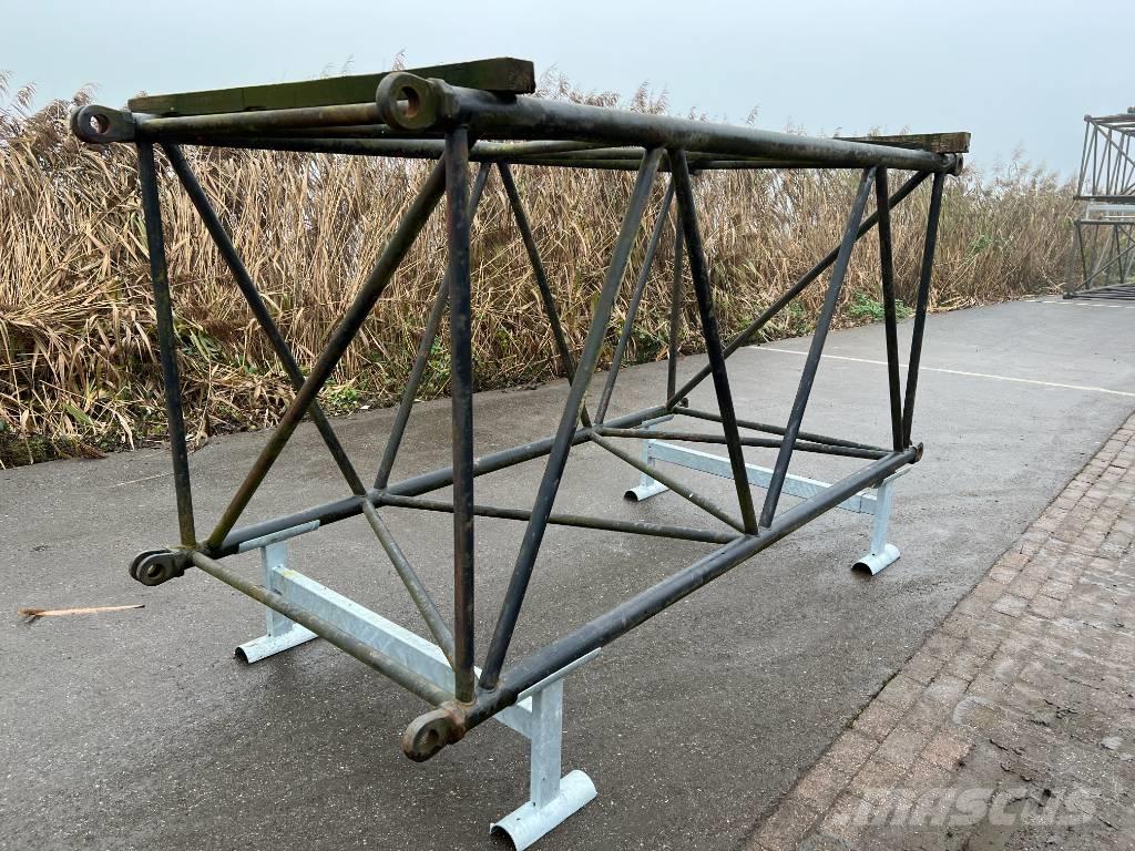 Hitachi KH 180-3 Crane spares & accessories