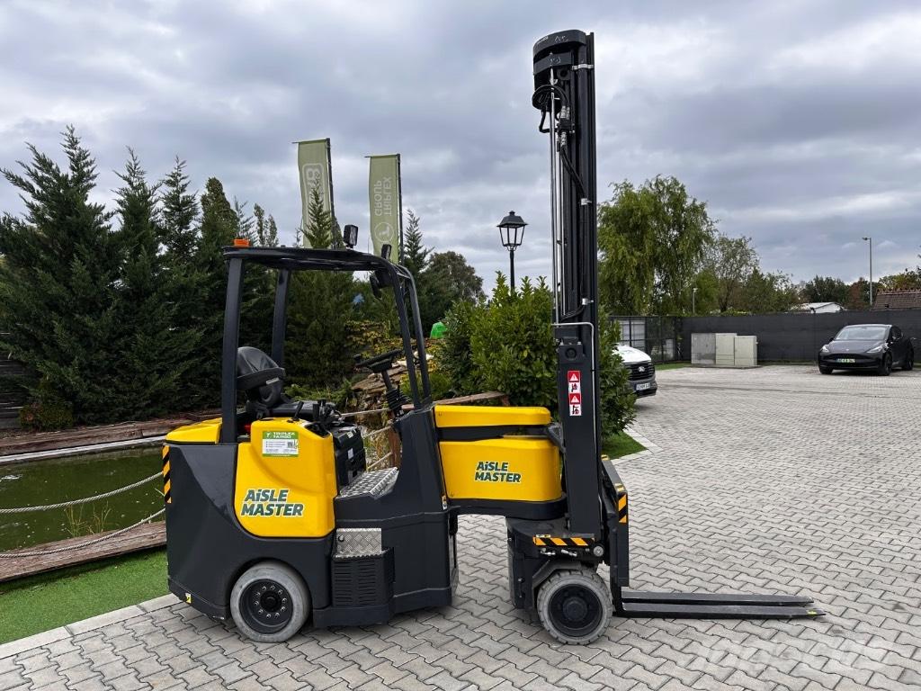 Aisle-Master 15SHE Electric forklift trucks