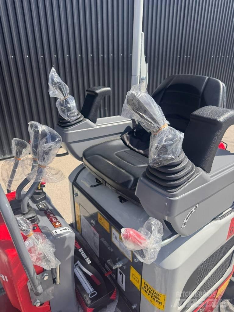 Takeuchi TB 210 R Mini excavators < 7t