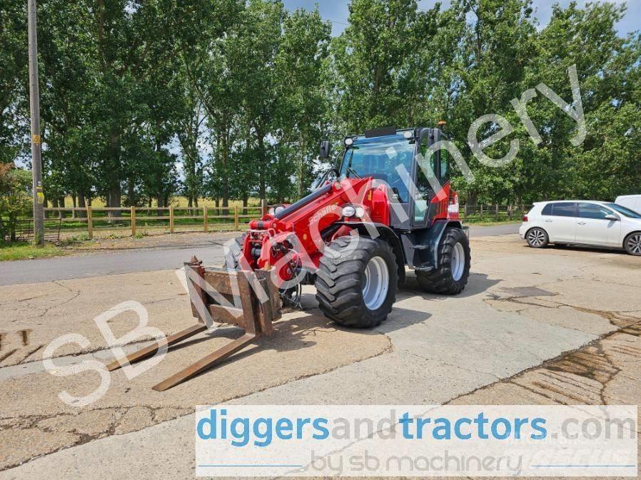 Schäffer 6680 Farming telehandlers