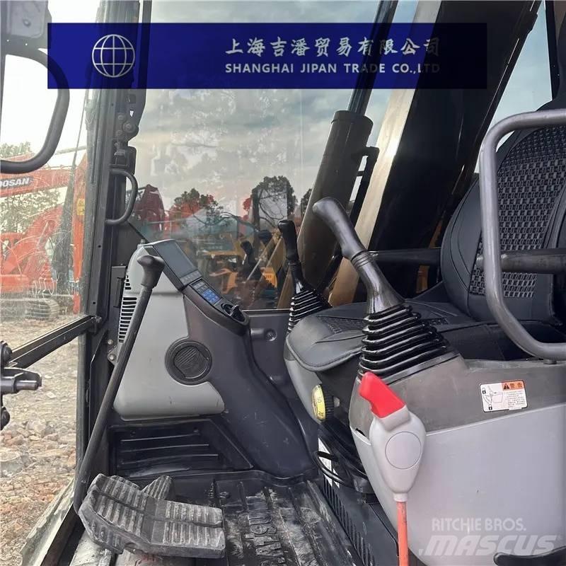 Komatsu PC 70 Crawler excavators