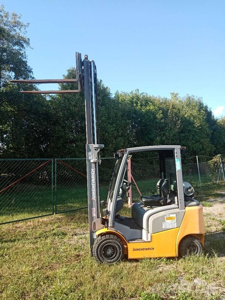 Jungheinrich TFG 320 Other cranes