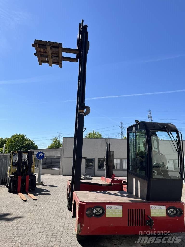 Jumbo J/DQN 50/14/50 Sideloader