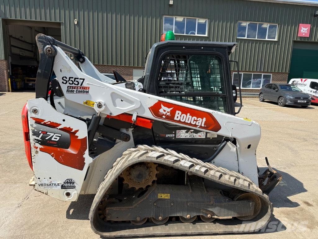 Bobcat T 76 Crawler FEL's