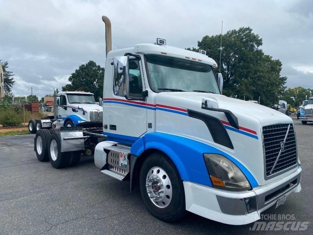 Volvo VNL Truck Tractor Units