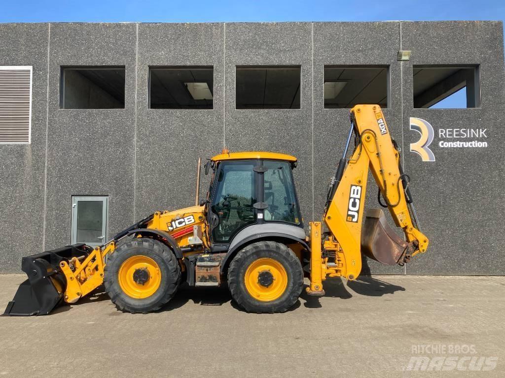 JCB 4 CX Super TLB's