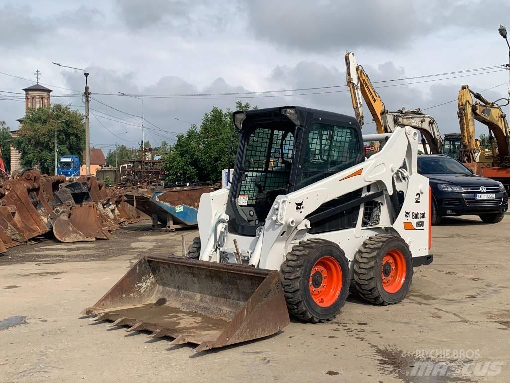 Bobcat S 570 Skid steer loaders