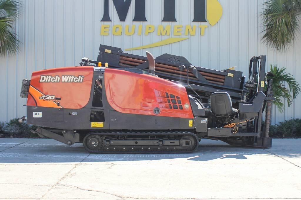 Ditch Witch JT30AT Horizontal Directional Drilling Equipment
