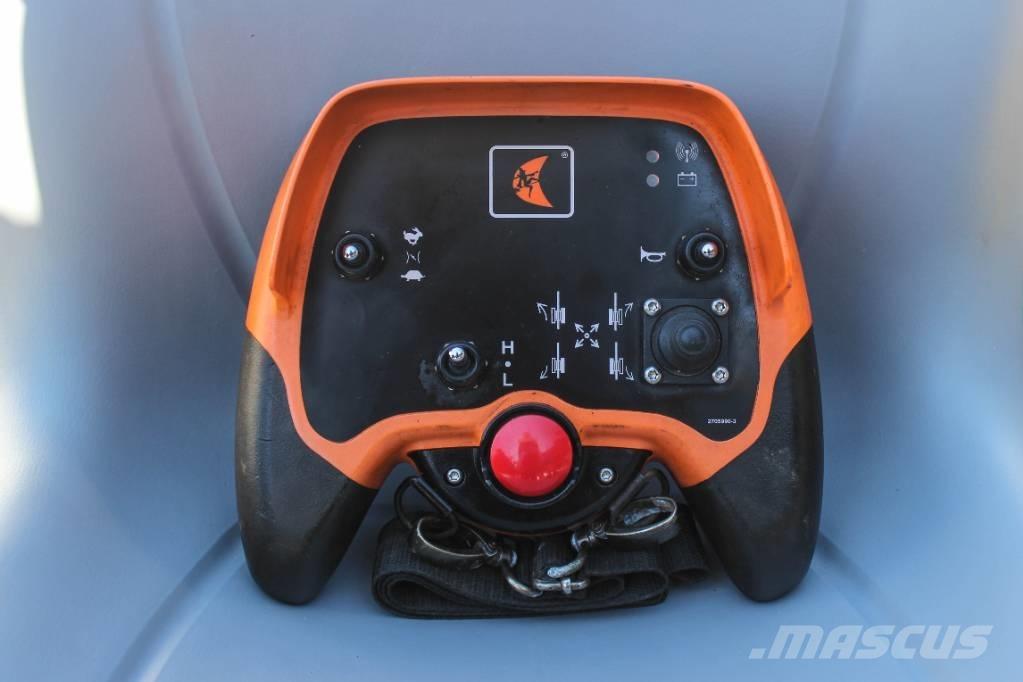 Ditch Witch JT30AT Horizontal Directional Drilling Equipment